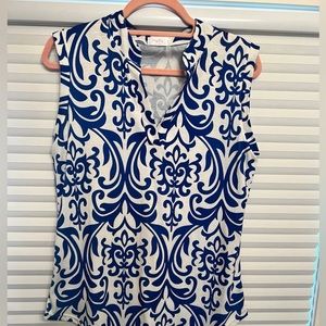 Halife women’s print sleeveless top size medium NWOT